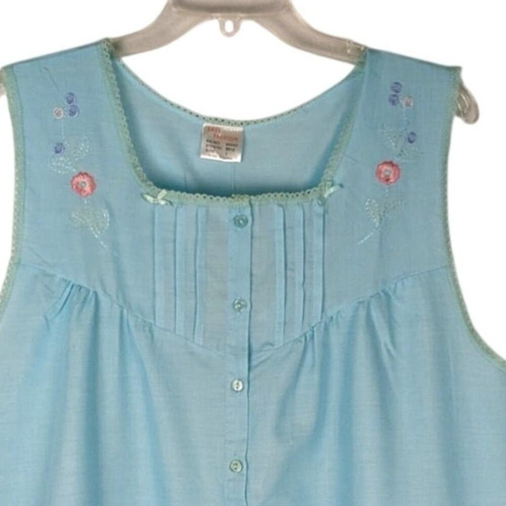 Vtg NWT Lati Fashion Light Blue Sleeveless Nightgown L PinTuck Floral Cottagecor